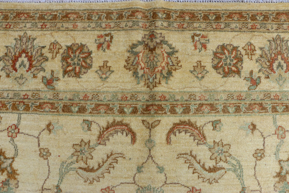 Beige Ziegler 6' 4 x 8' 8 - No. 37655 - ALRUG Rug Store