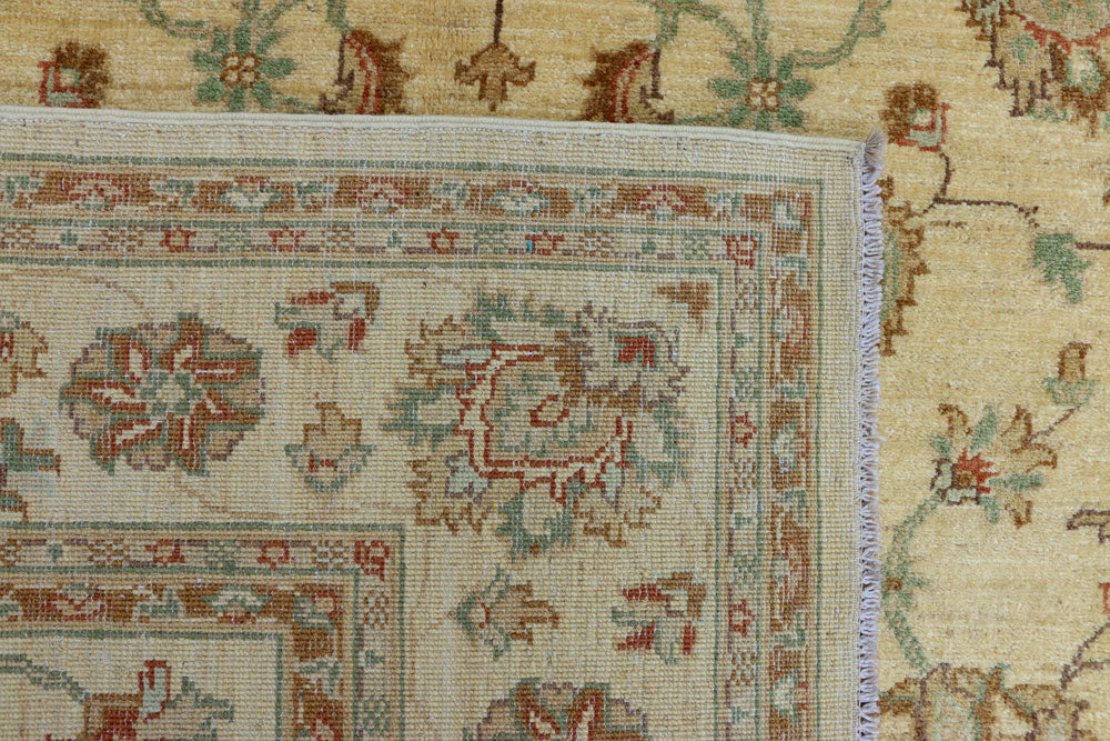 Beige Ziegler 6' 4 x 8' 8 - No. 37655 - ALRUG Rug Store
