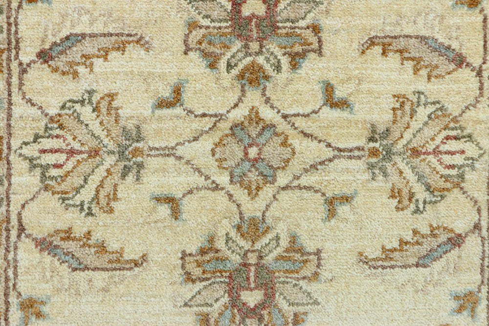 Beige Ziegler 2' 4 x 6' 6 - No. 37658 - ALRUG Rug Store
