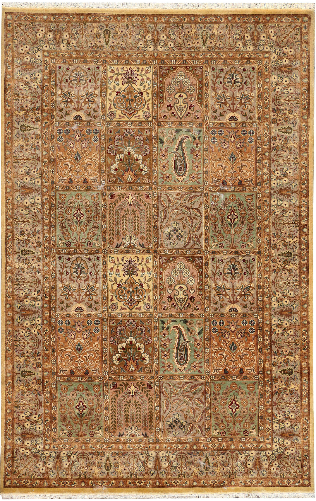 Tan Bakhtiar Rug 4' 1" x 6' 5" Hand-Knotted