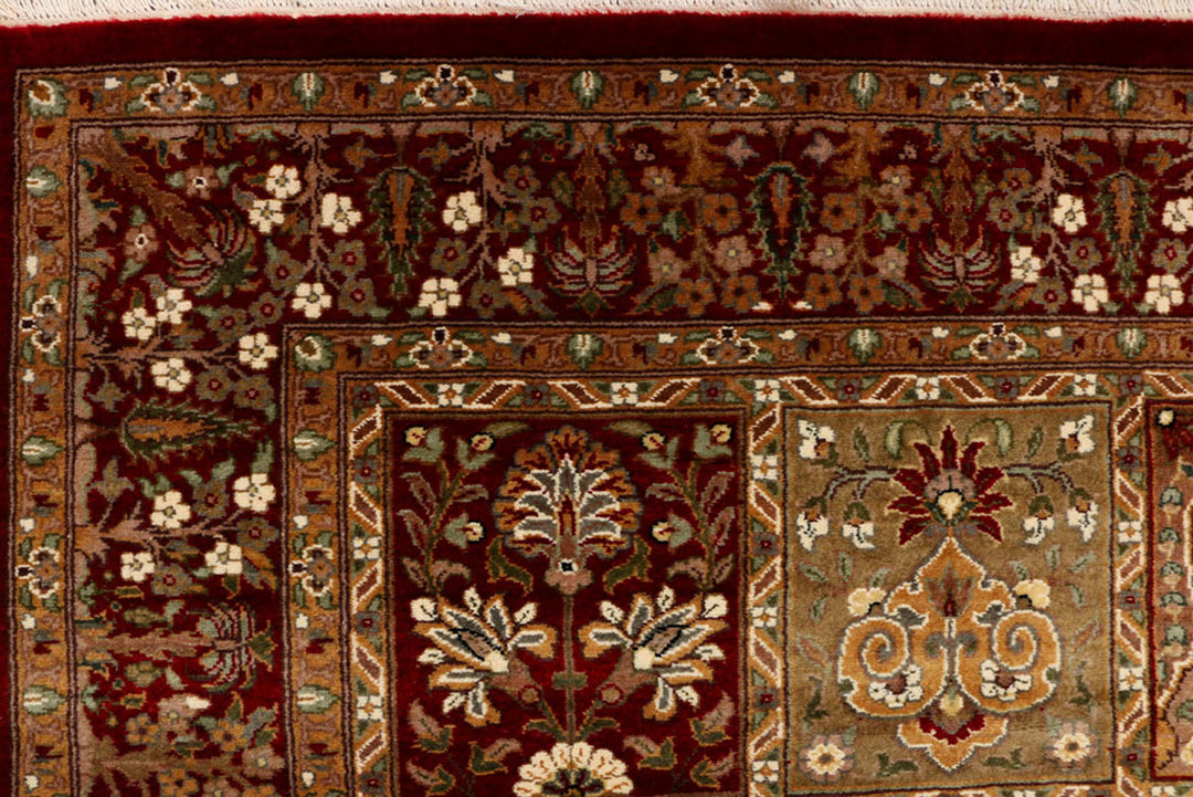 Maroon Bakhtiar 4'  1" x 6' " - No. QA74542