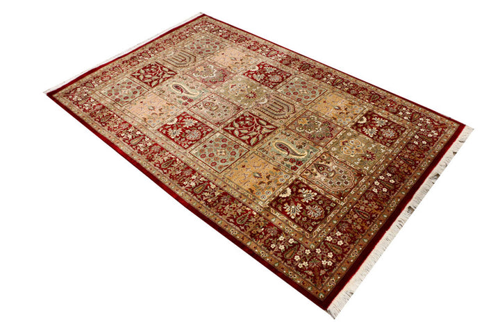 Maroon Bakhtiar 4'  1" x 6' " - No. QA74542