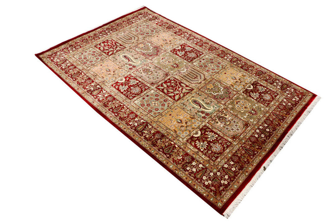 Maroon Bakhtiar 4'  x" 6'  1" - No. QA51568