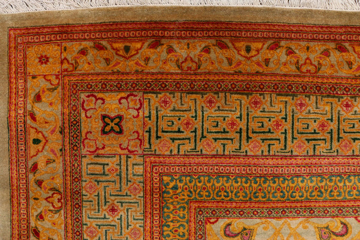 Tan Sultanabad 5'  2" x 7'  8" - No. QA25197