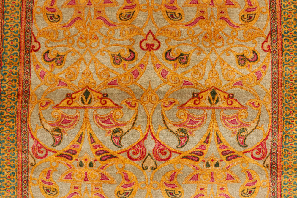 Tan Sultanabad 5' 2 x 7' 8 - No. 37691 - ALRUG Rug Store