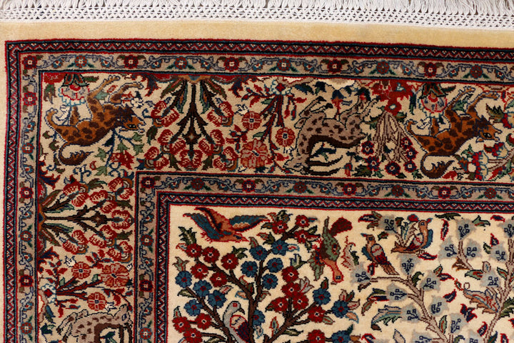 Navajo White Hunting 4' 6 x 6' 11 - No. 37692 - ALRUG Rug Store