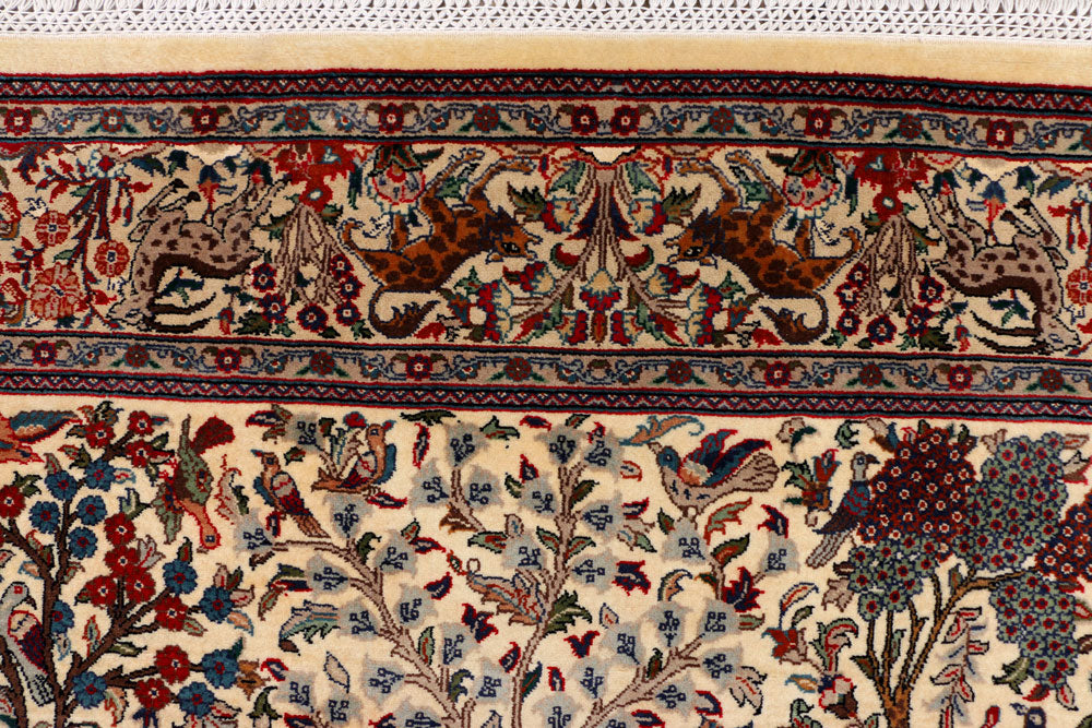 Navajo White Hunting 4' 6 x 6' 11 - No. 37692 - ALRUG Rug Store