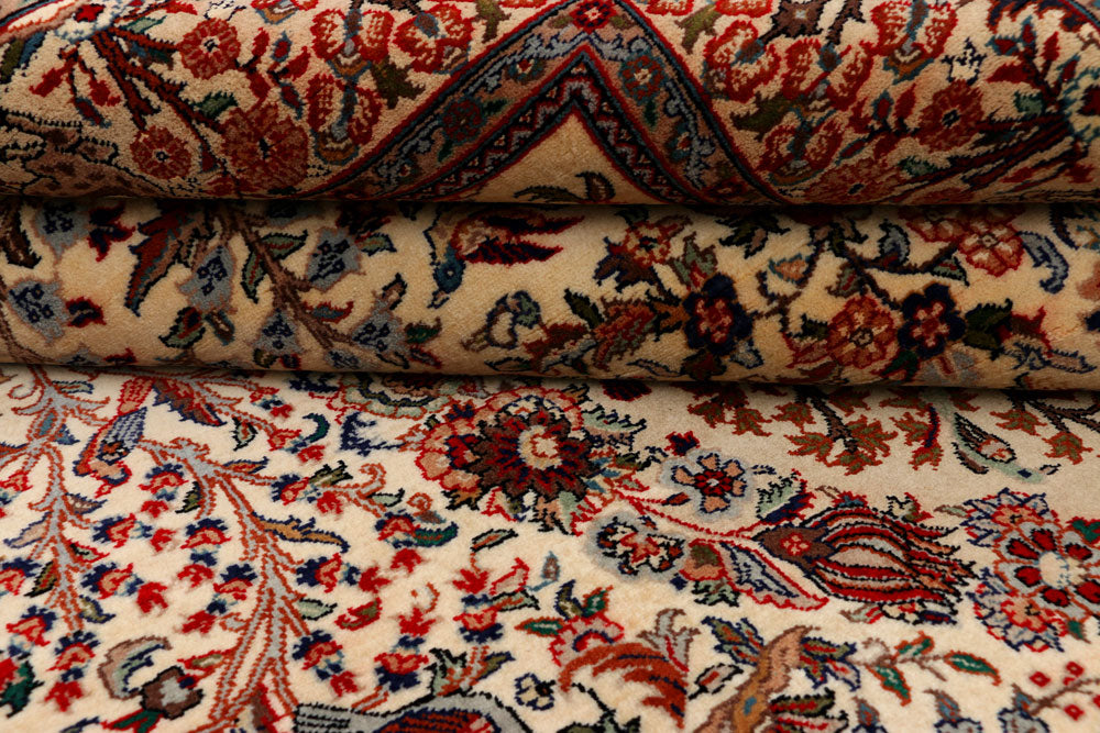 Navajo White Hunting 4' 6 x 6' 11 - No. 37692 - ALRUG Rug Store