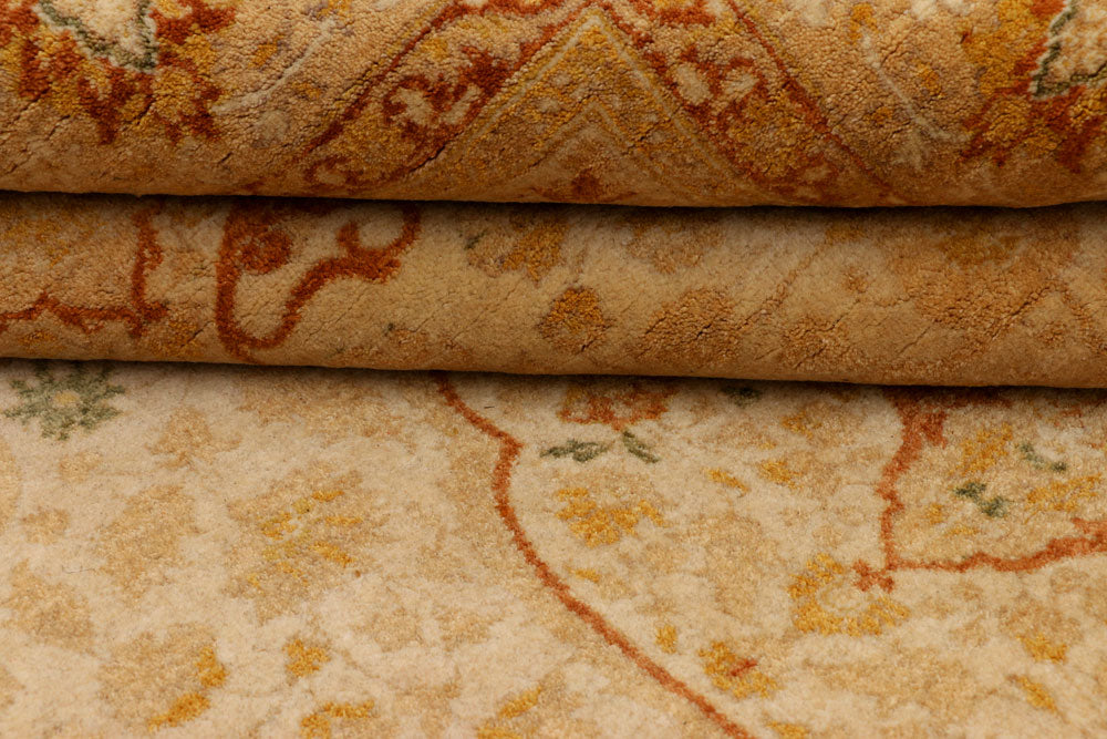 Navajo White Kirman 6' x 9' 1 - No. 37701 - ALRUG Rug Store