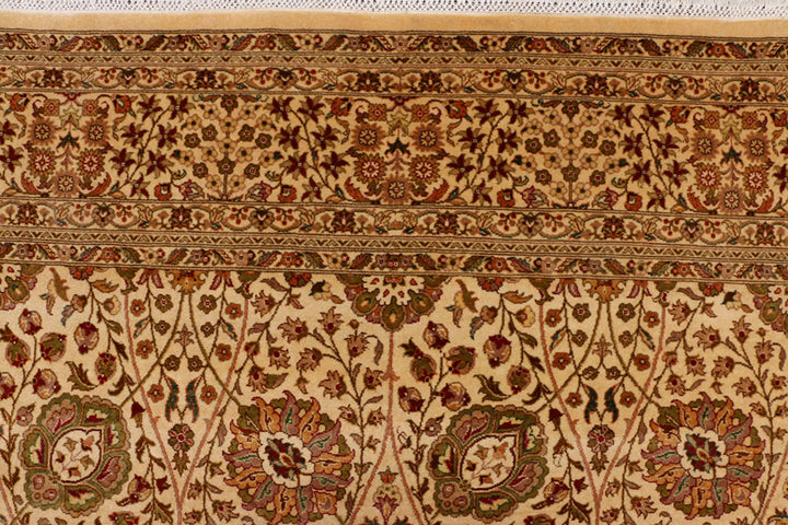 Navajo White Sultanabad 6'  x" 9'  1" - No. QA34574