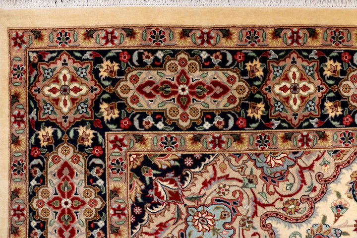 Cornsilk Kashan 6'  1" x 8'  11" - No. QA53129