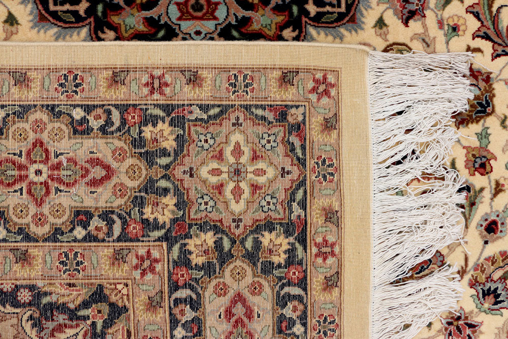 Cornsilk Kashan 6' 1 x 8' 11 - No. 37706 - ALRUG Rug Store