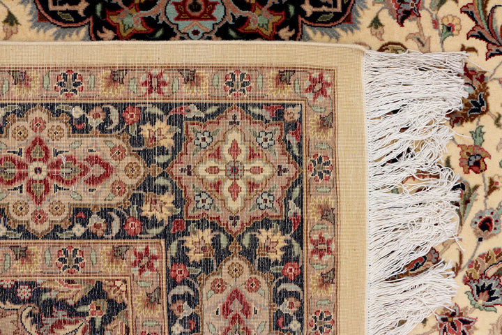 Cornsilk Kashan 6' 1 x 8' 11 - No. 37706 - ALRUG Rug Store