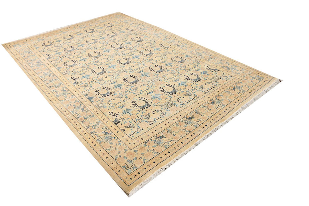 Navajo White Sultanabad 6'  2" x 9'  1" - No. QA17517