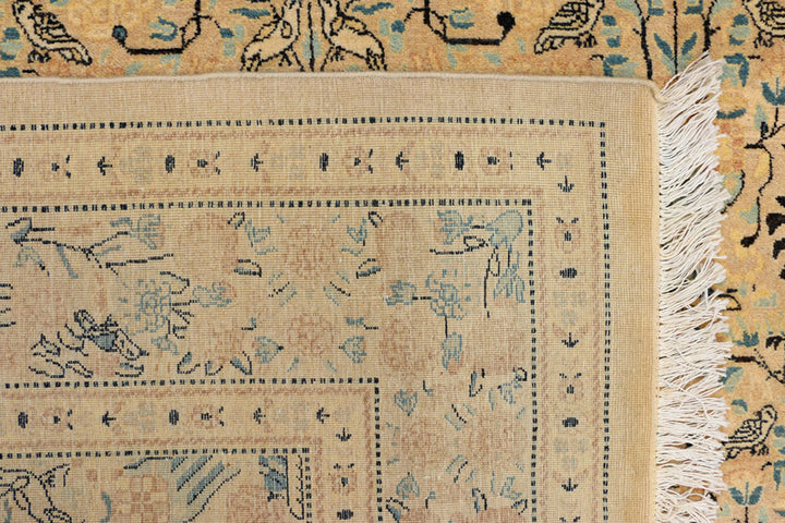 Navajo White Sultanabad 6'  2" x 9'  1" - No. QA17517