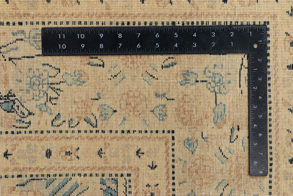 Navajo White Sultanabad 6' 2 x 9' 1 - No. 37708 - ALRUG Rug Store