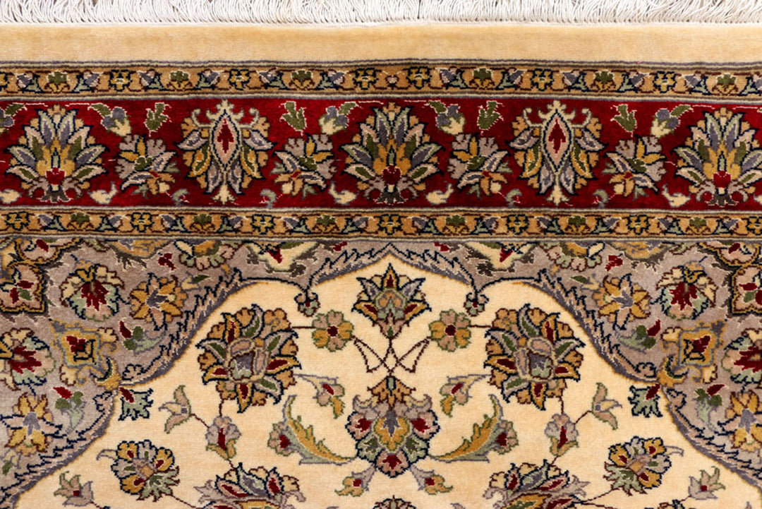 Blanched Almond Kashan 3' 7 x 5' 4 - No. 37720