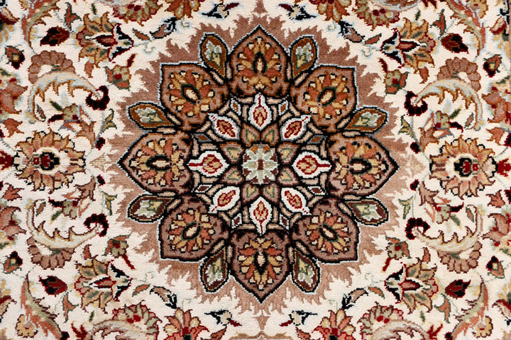 Cornsilk Kashan 3' x 4' 11 - No. 37738