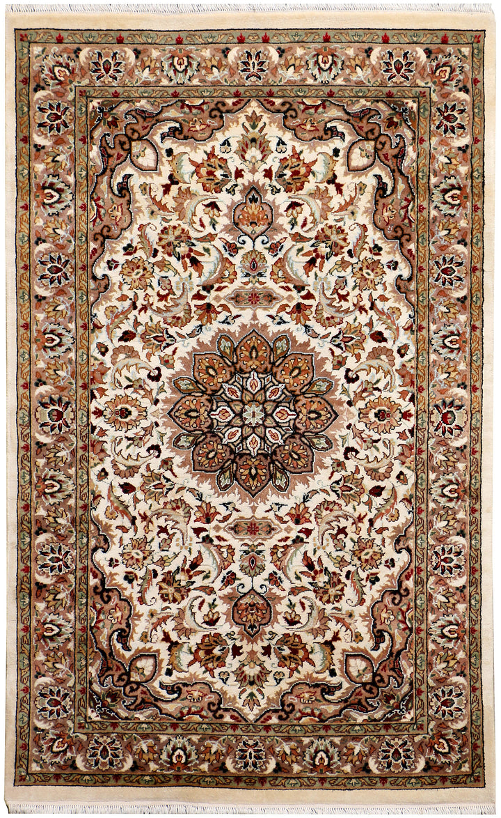 Cornsilk Kashan 3' x 4' 11 - No. 37738