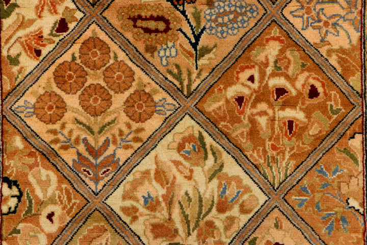 Multi Colored Bakhtiar 2' 7 x 7' 8 - No. 37754 - ALRUG Rug Store