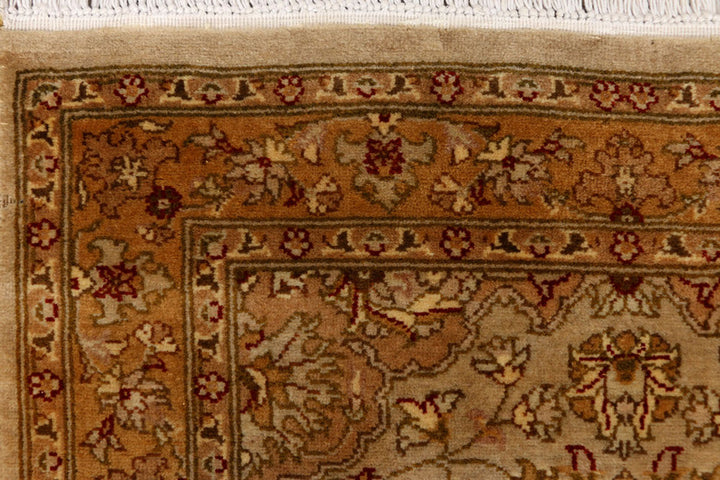 Tan Mahal 2'  7" x 16' " - No. QA28060