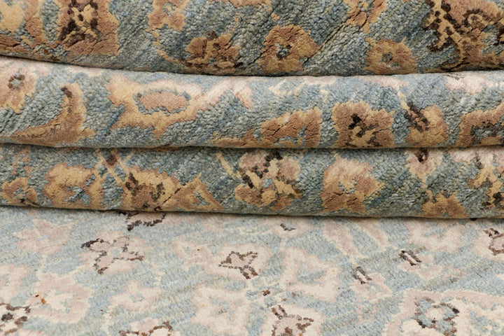 Silver Ikat 7'  11" x 10'  2" - No. QA84013