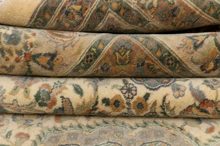 Wheat Isfahan 8' x 10' 2 - No. 37765 - ALRUG Rug Store