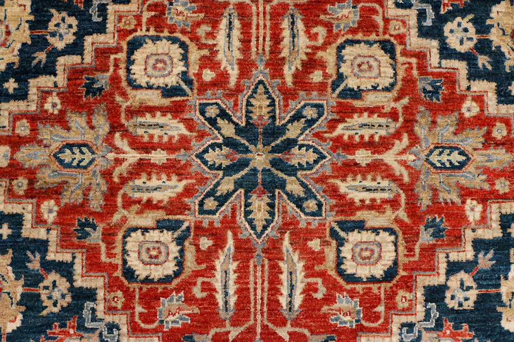 Midnight Blue Serapi 8' 1 x 10' 6 - No. 37824 - ALRUG Rug Store