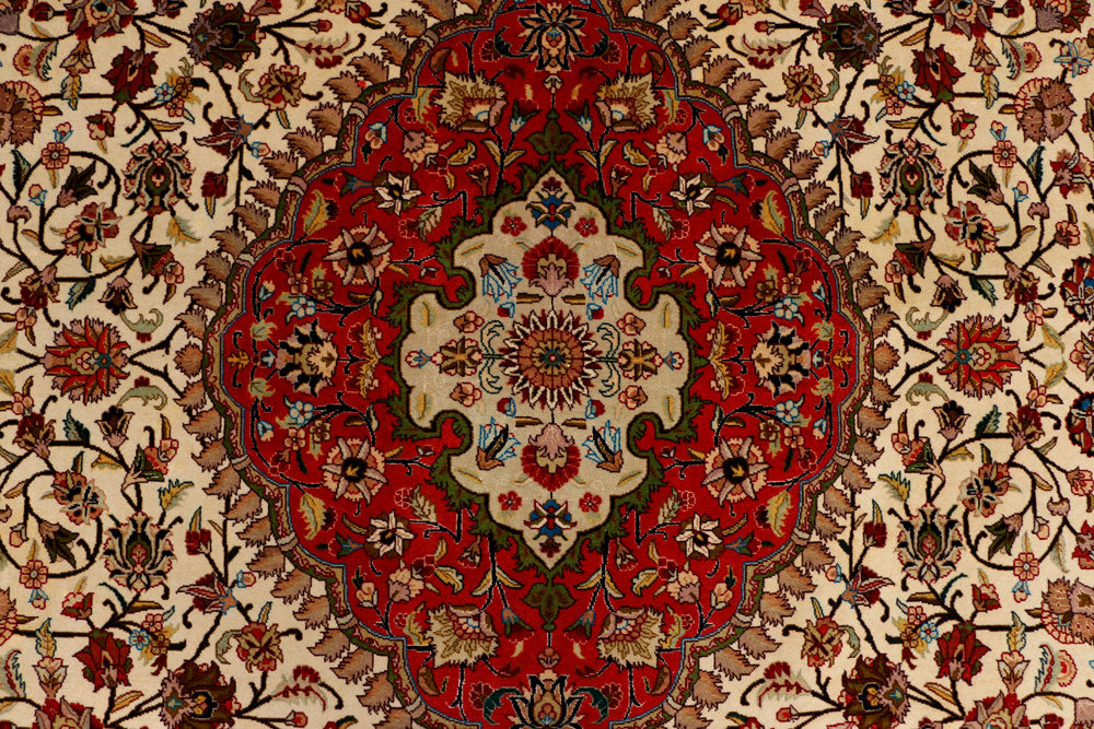 Blanched Almond Kirman 6' 9 x 9' 9 - No. 37825 - ALRUG Rug Store