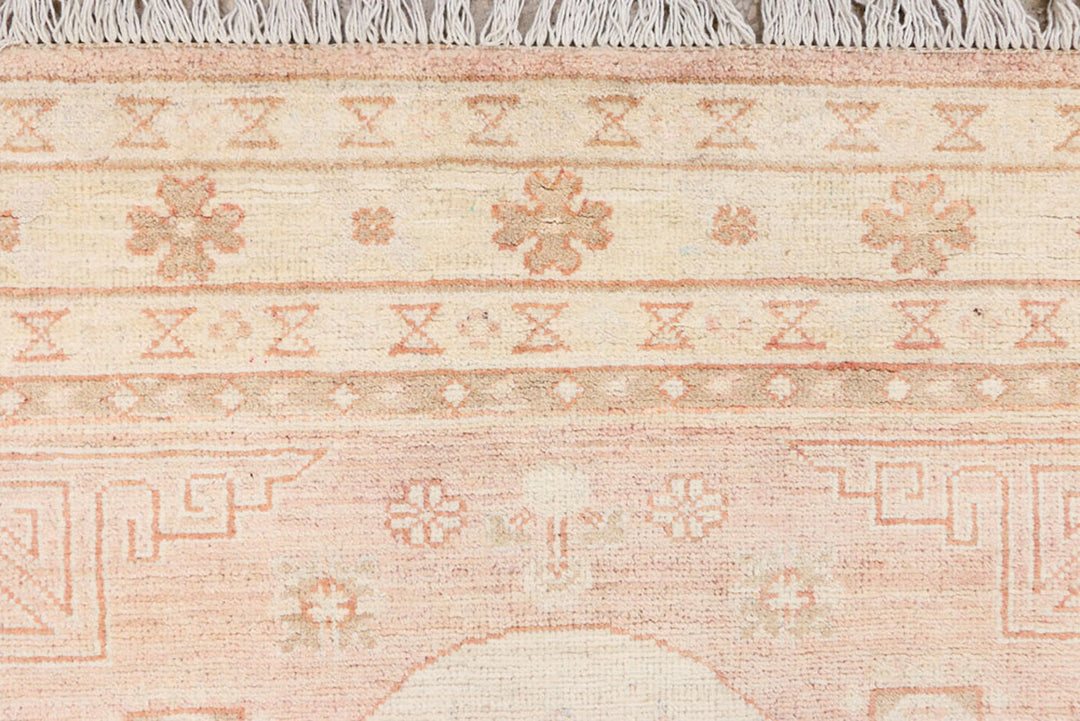 Bisque Oushak 4' 2 x 5' 7 - No. 37848