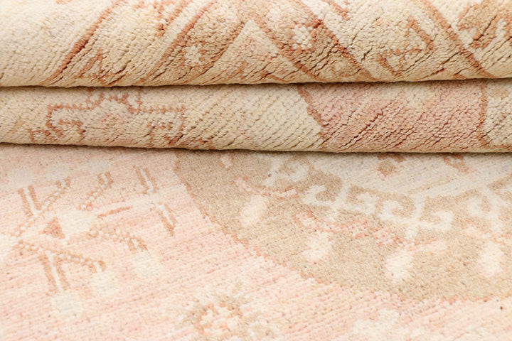 Bisque Oushak 4' 2 x 5' 7 - No. 37848