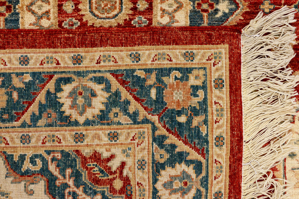 Firebrick Serapi 4' 2 x 6' 1 - No. 37861 - ALRUG Rug Store