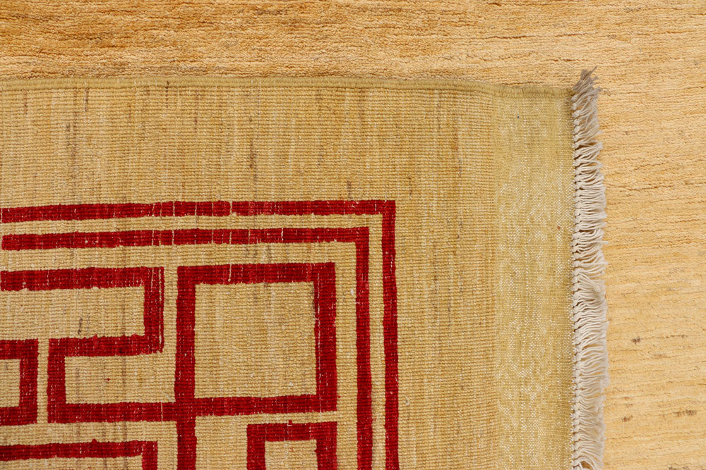 Navajo White Kargai 6' 4 x 6' 9 - No. 38005 - ALRUG Rug Store