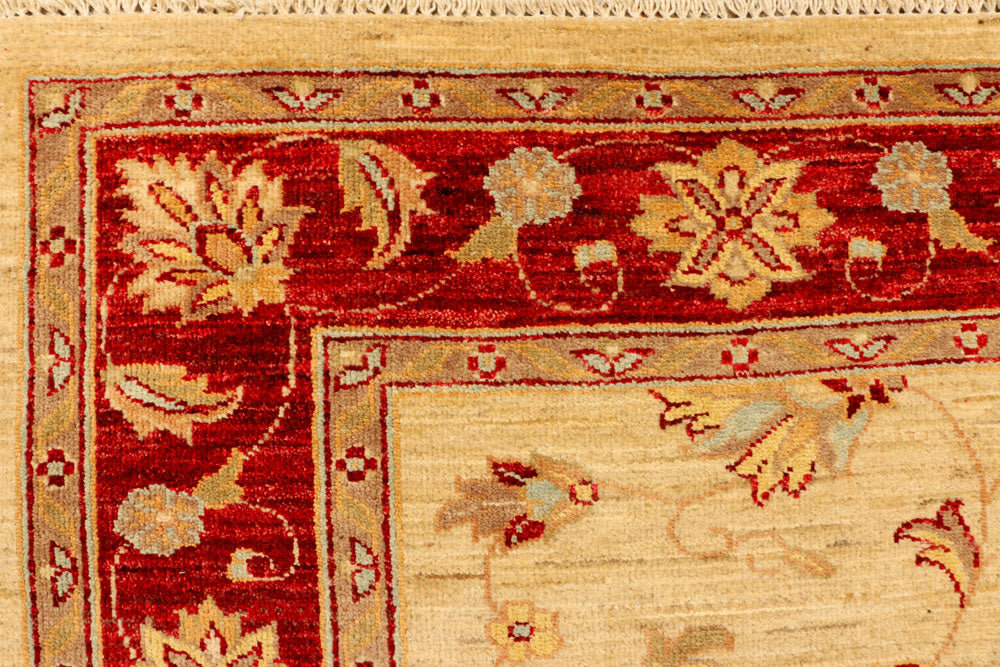 Navajo White Ziegler 5' 7 x 8' 2 - No. 38027 - ALRUG Rug Store