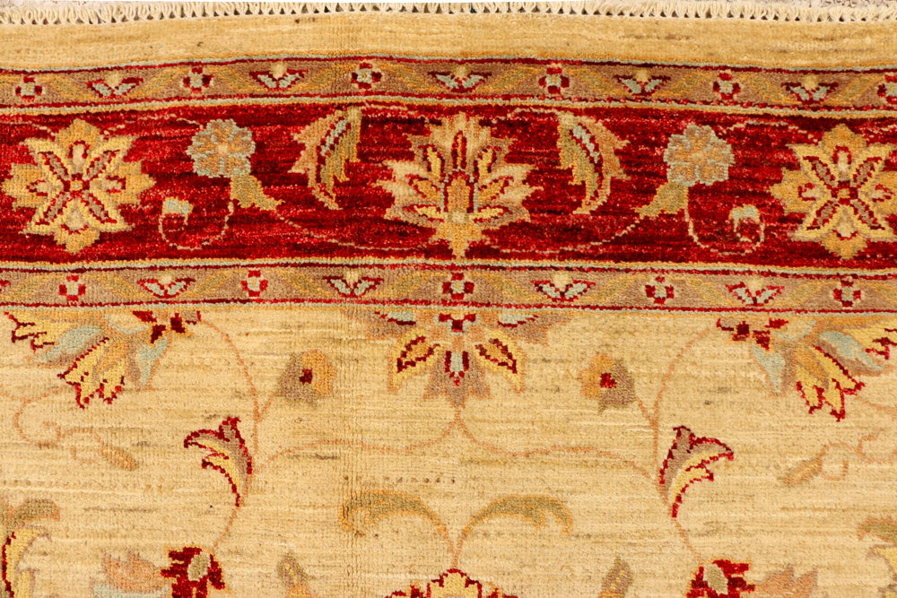 Navajo White Ziegler 5' 7 x 8' 2 - No. 38027 - ALRUG Rug Store