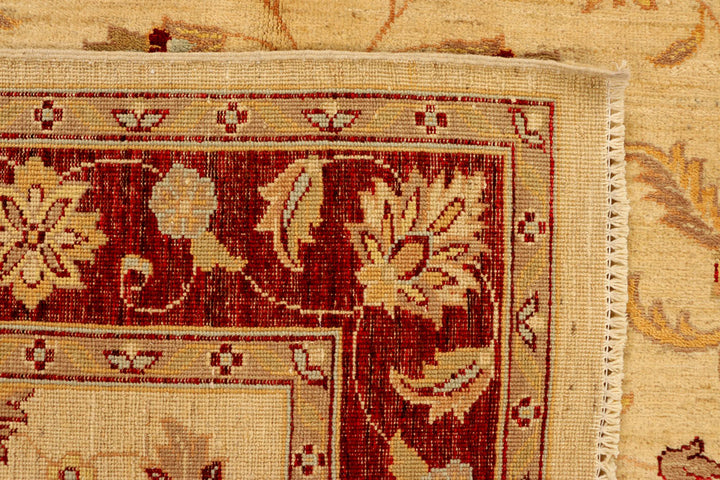 Navajo White Ziegler 5' 7 x 8' 2 - No. 38027 - ALRUG Rug Store