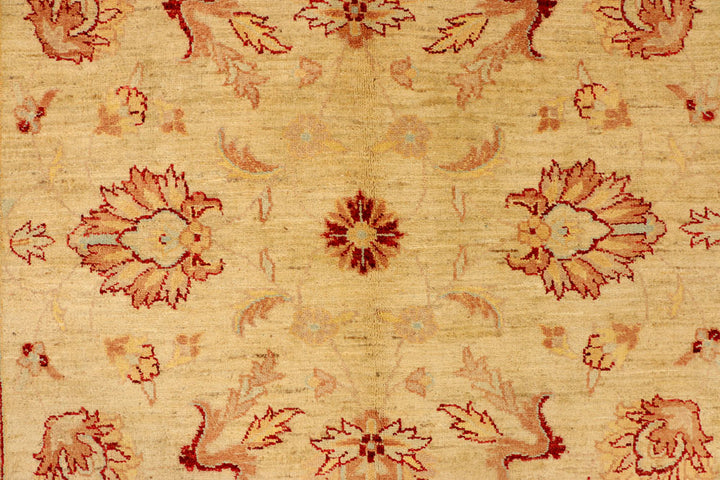 Navajo White Ziegler 5' 4 x 7' 9 - No. 38030 - ALRUG Rug Store