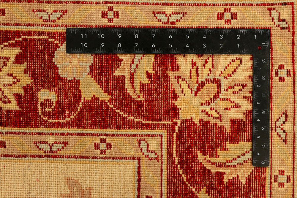 Navajo White Ziegler 5' 7 x 8' 4 - No. 38031 - ALRUG Rug Store