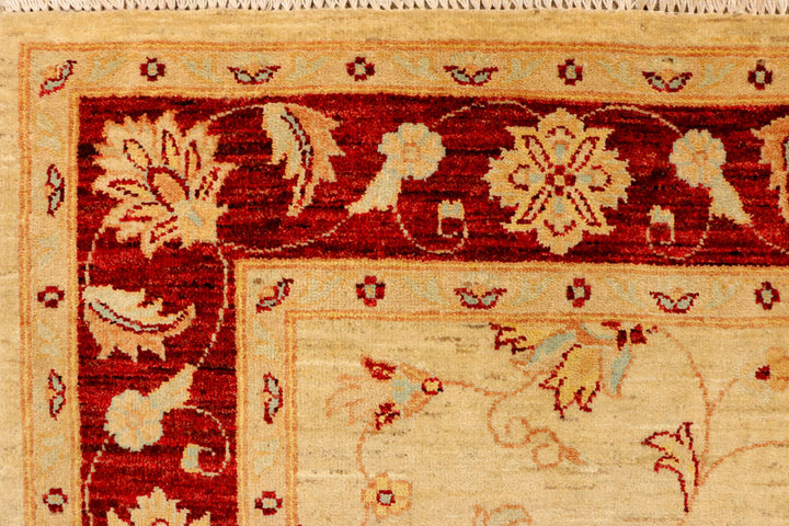 Navajo White Ziegler 5' 5 x 8' 2 - No. 38032 - ALRUG Rug Store