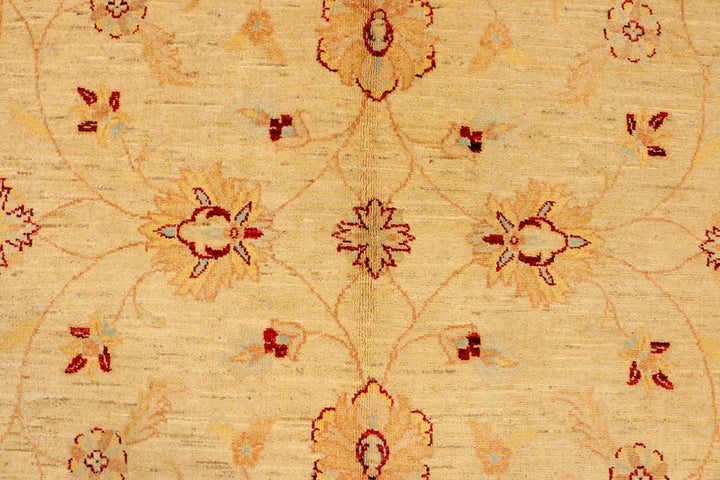 Navajo White Ziegler 5' 5 x 8' 2 - No. 38032 - ALRUG Rug Store