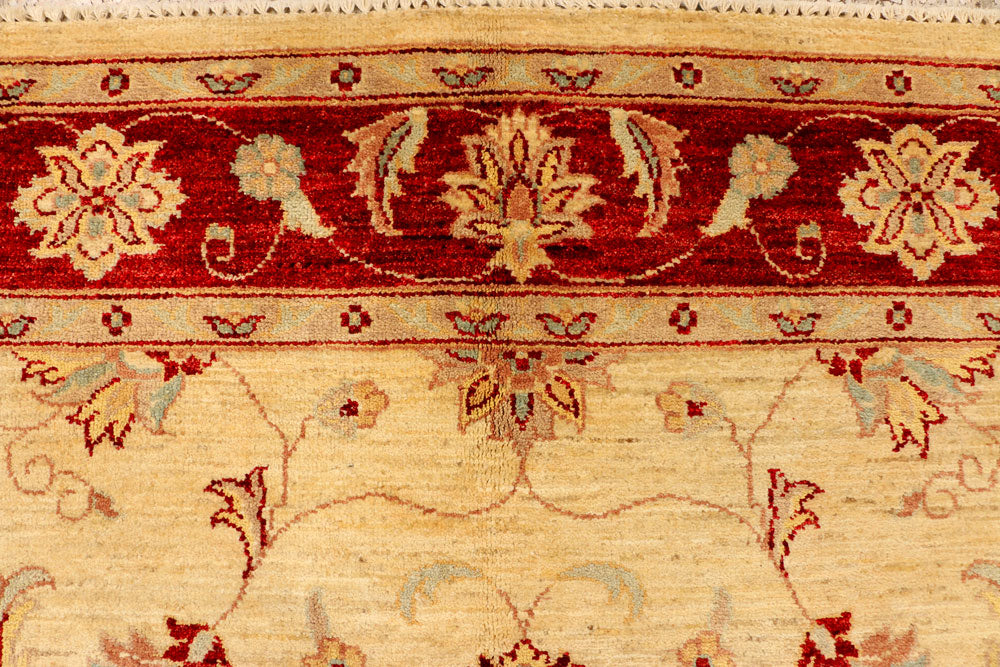 Navajo White Ziegler 5' 7 x 8' 4 - No. 38035 - ALRUG Rug Store