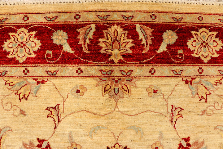 Navajo White Ziegler 5' 7 x 8' 4 - No. 38035 - ALRUG Rug Store