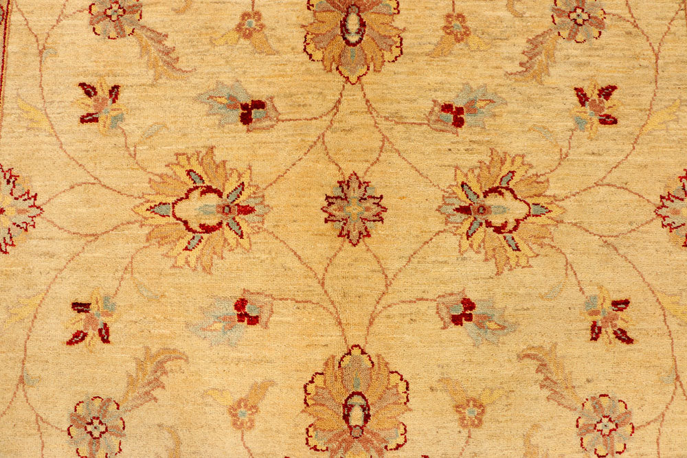 Navajo White Ziegler 5' 7 x 8' 4 - No. 38035 - ALRUG Rug Store