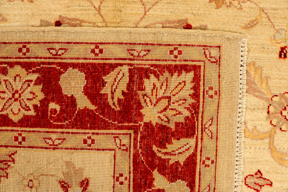 Navajo White Ziegler 5' 9 x 8' 4 - No. 38037 - ALRUG Rug Store