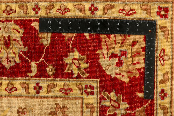 Navajo White Ziegler 5' 7 x 7' 8 - No. 38040 - ALRUG Rug Store