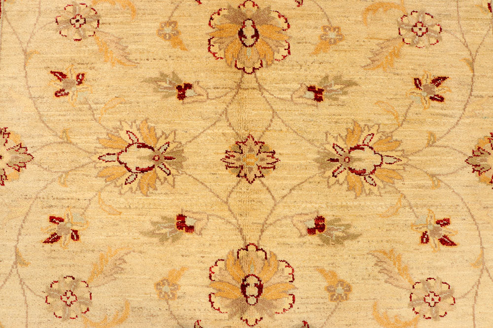 Navajo White Ziegler 5' 7 x 8' 2 - No. 38041 - ALRUG Rug Store