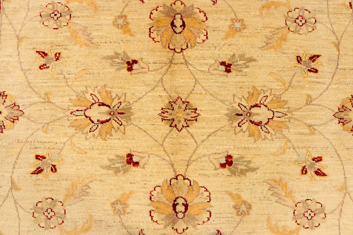 Navajo White Ziegler 5' 7 x 8' 2 - No. 38041 - ALRUG Rug Store