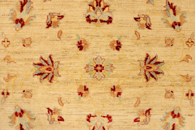 Navajo White Ziegler 4' x 5' 10 - No. 38045 - ALRUG Rug Store