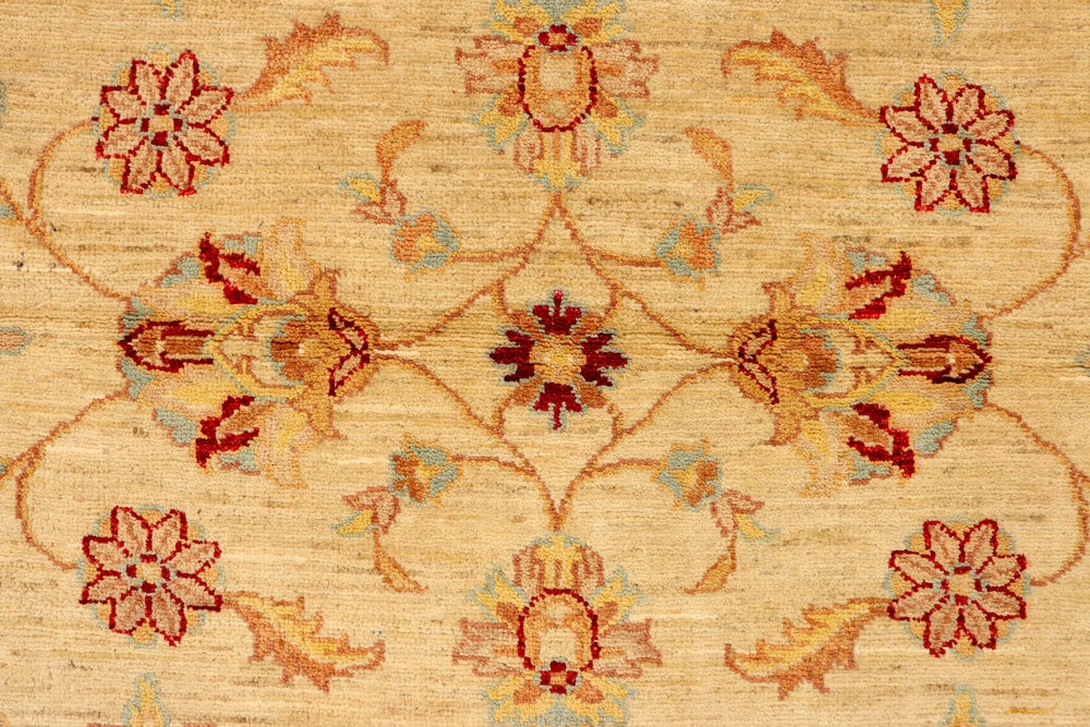 Navajo White Ziegler 3' 11 x 6' 3 - No. 38046 - ALRUG Rug Store