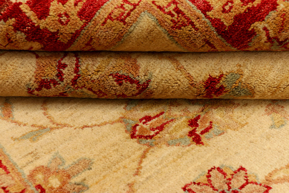 Navajo White Ziegler 4' 2 x 5' 11 - No. 38049 - ALRUG Rug Store